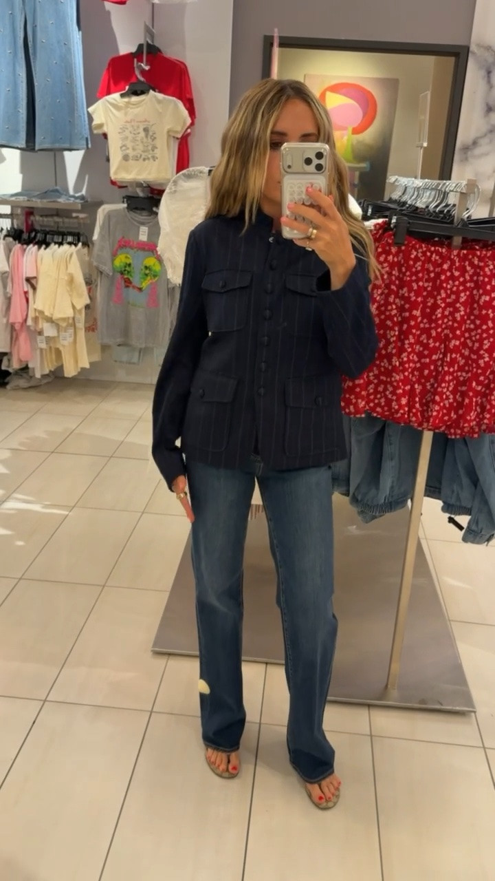 Rag & bone jacket — size 2 
Pistola bluebird — size 24

Nsale, nordstrom sale, anniversary sale, summer sale, blazer, ponte knit, jacket, fall jacket, workwear

#LTKSaleAlert #LTKWorkwear #LTKootd