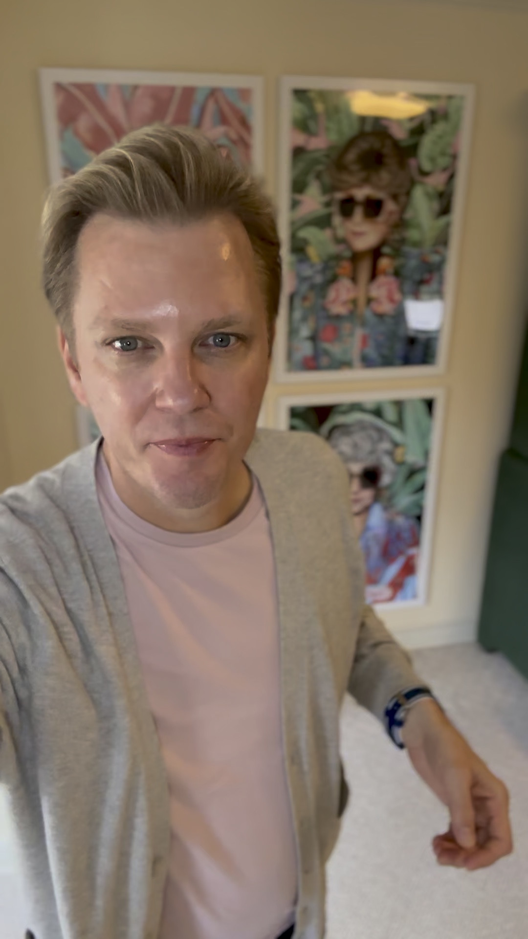 Some days the simplest outfit is one of the cutest!

#LTKMens #LTKOver40