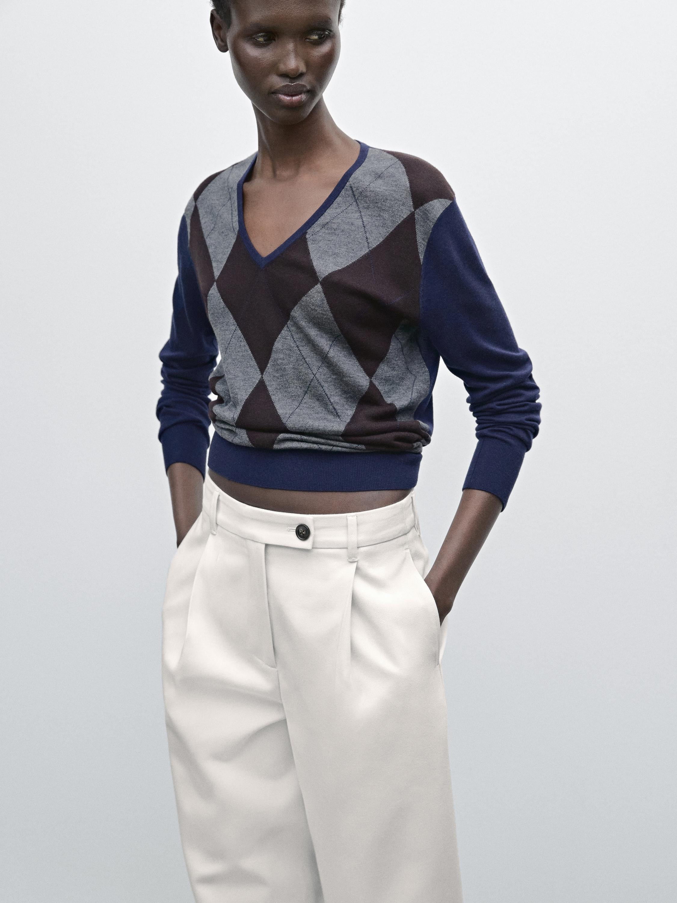 Wide-Leg-Hose mit Zierfalten aus Baumwollmischgewebe 69,95 €  Hinzufügen  WÄHLEN SIE EINE GR... | Massimo Dutti DE