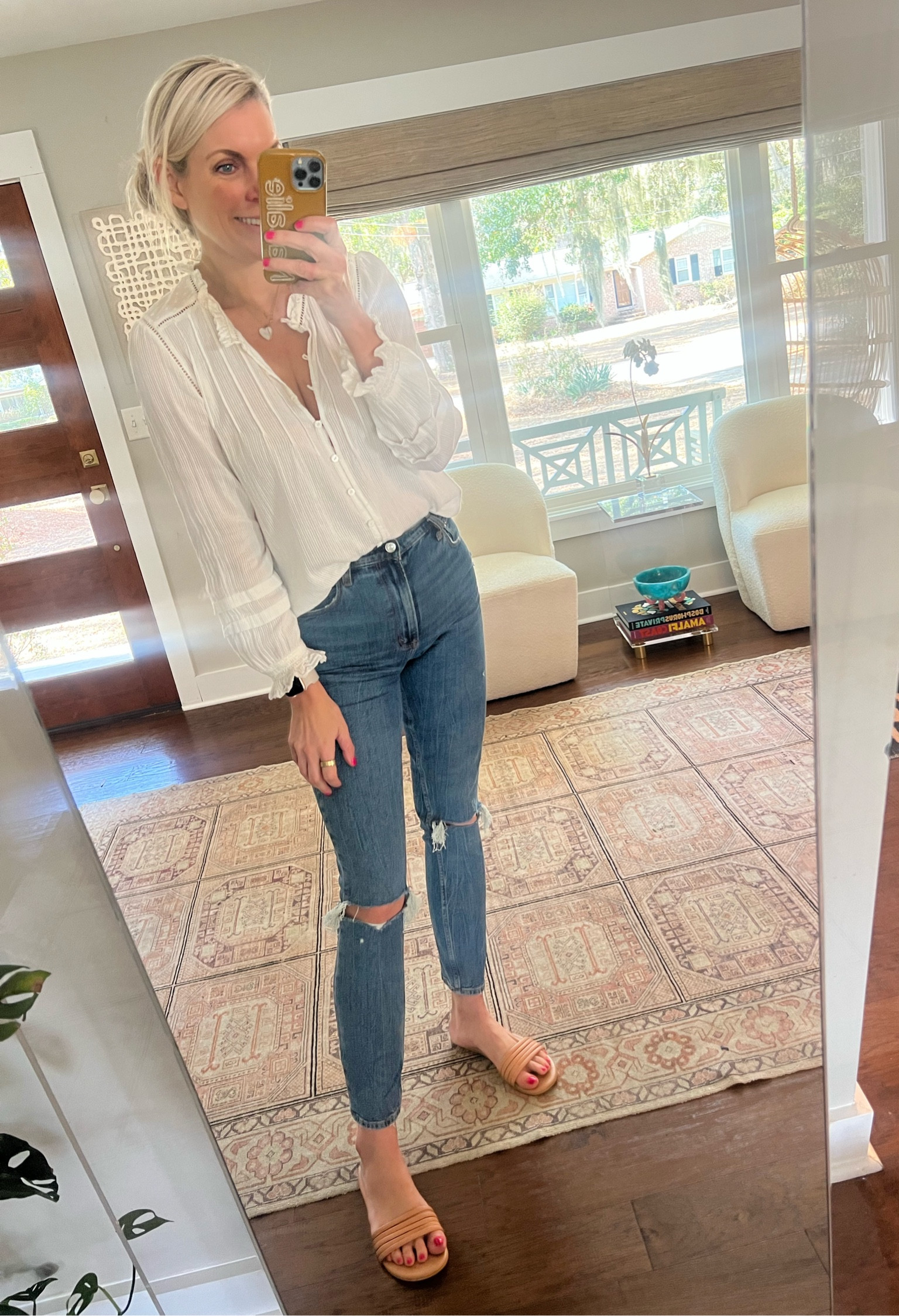 OOTD | wearing medium in blouse 29 in jeans 

#LTKunder100