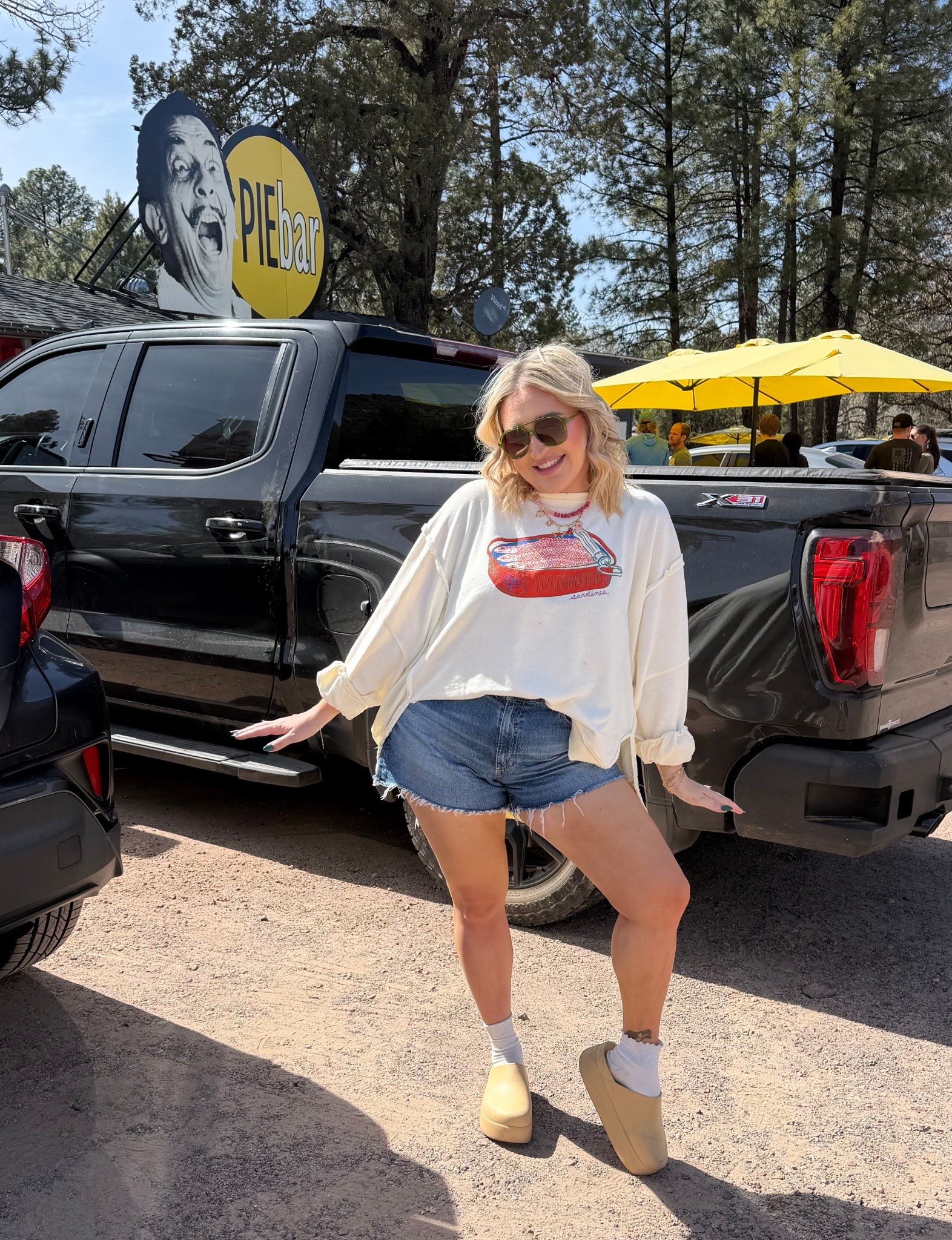 Road Trip #OOTD! 

#LTKootd #LTKgrwm #LTKTravel