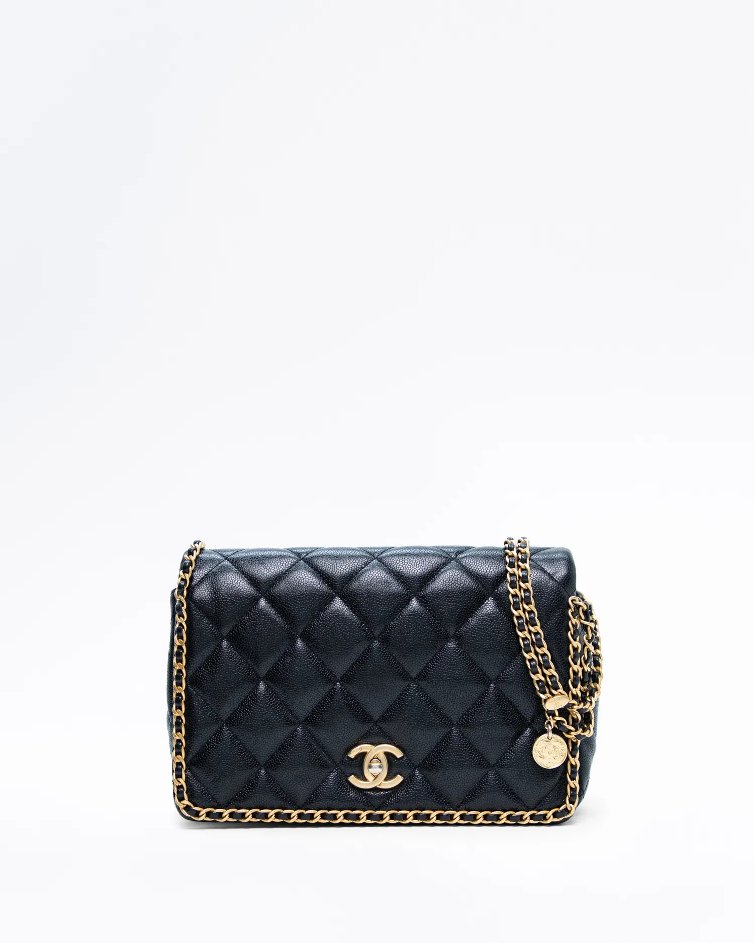 Caviar Never Ending Chain Flap Bag | Vivrelle