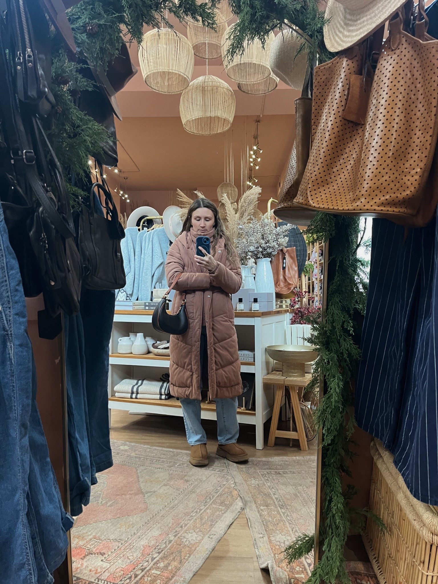 did some Christmas shopping yesterday!! staying warm in my Abercrombie puffer from a couple years ago so linking a similar option they have now!🤎

#LTKootd #LTKHoliday #LTKmomlife