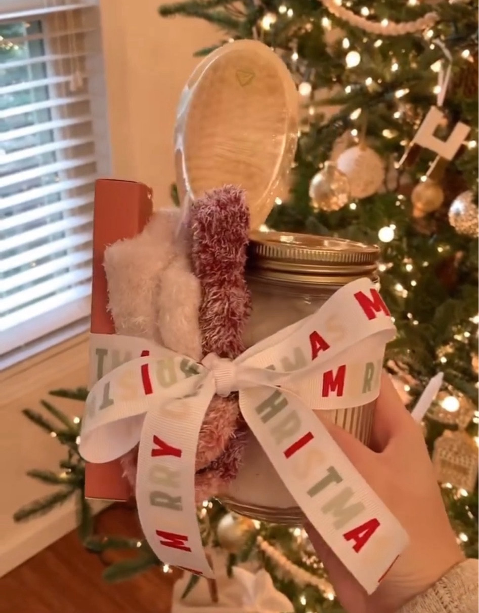 Affordable Christmas gift!

#LTKSeasonal #LTKGiftGuide #LTKHoliday