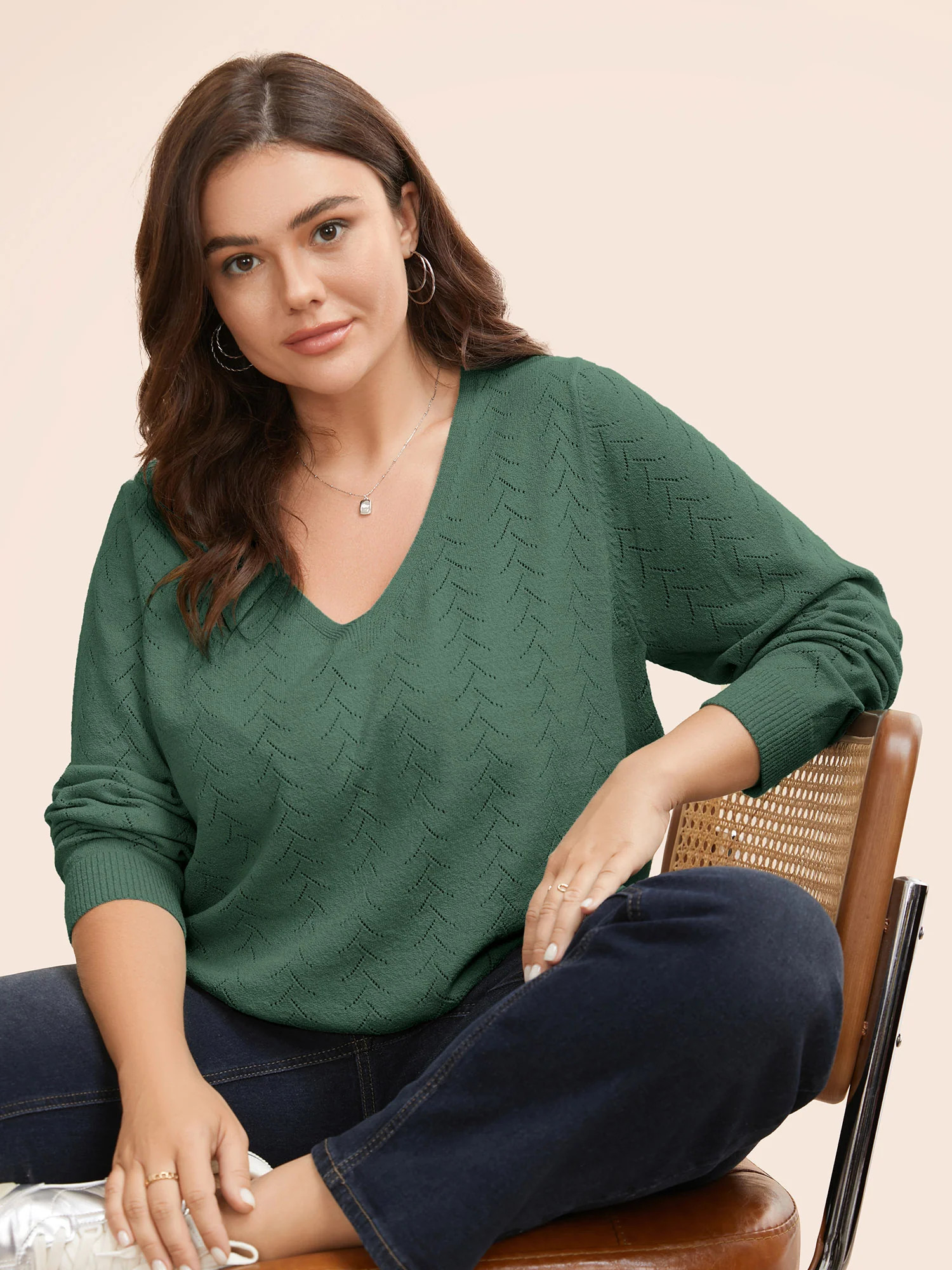 Texture V Neck Lightweight Pullover | Bloomchic