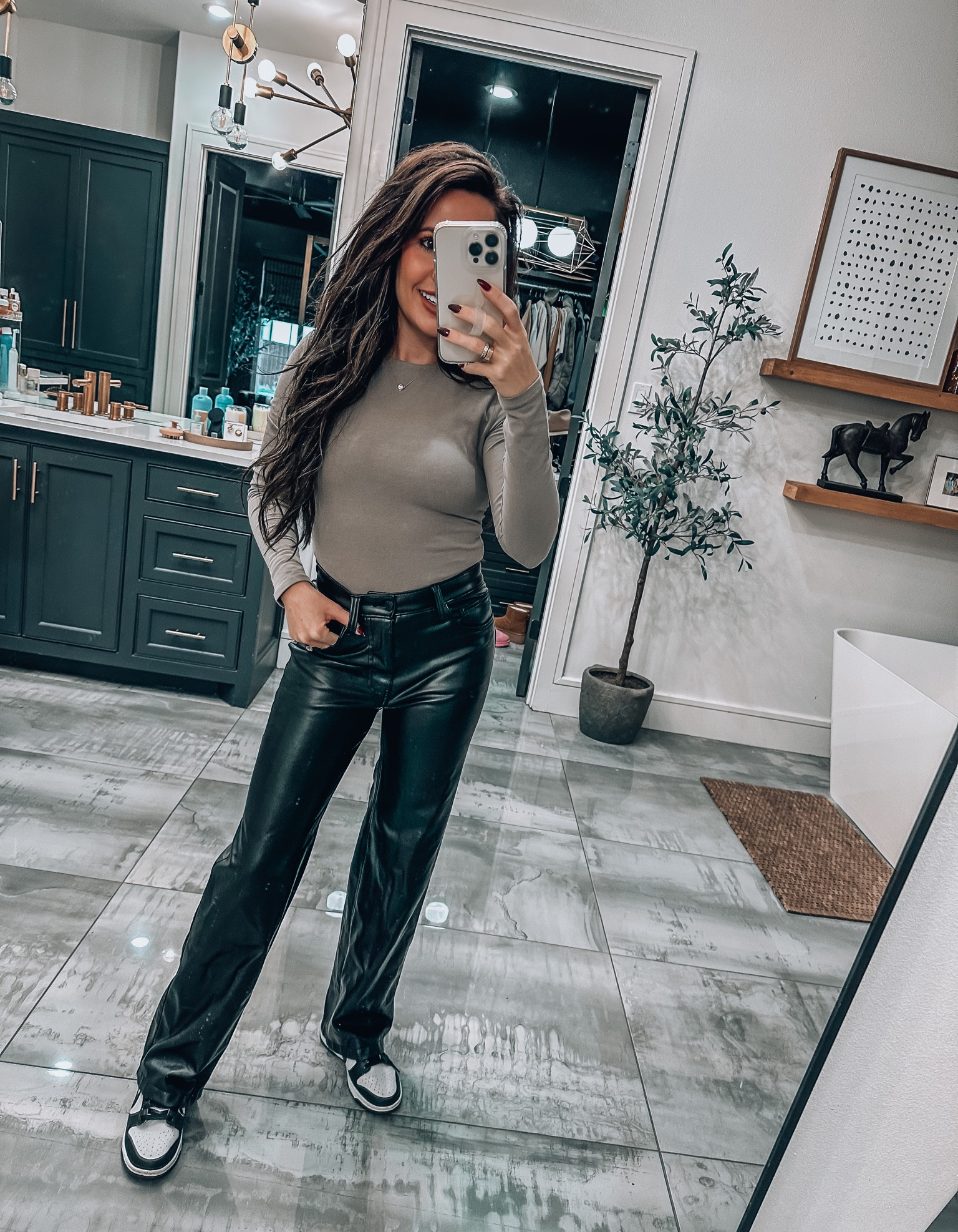 Small in bodysuit - size up one in pants 

#LTKHoliday #LTKstyletip #LTKunder100