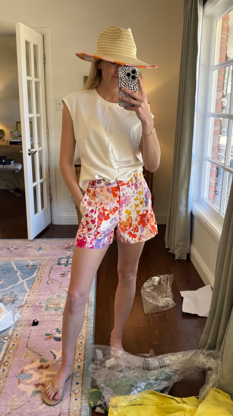 ILY TJ Maxx! I got these Derek Lam shorts - originally $350 for only $80! Don't skip out on TJ Maxx online's Runway section! Paired with the hat & top for under $20! XOXO