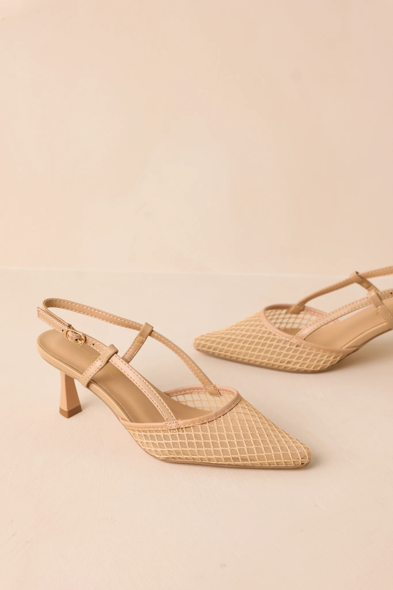 Willow’s Secret Beige Mesh Slingback Kitten Heels | Red Dress