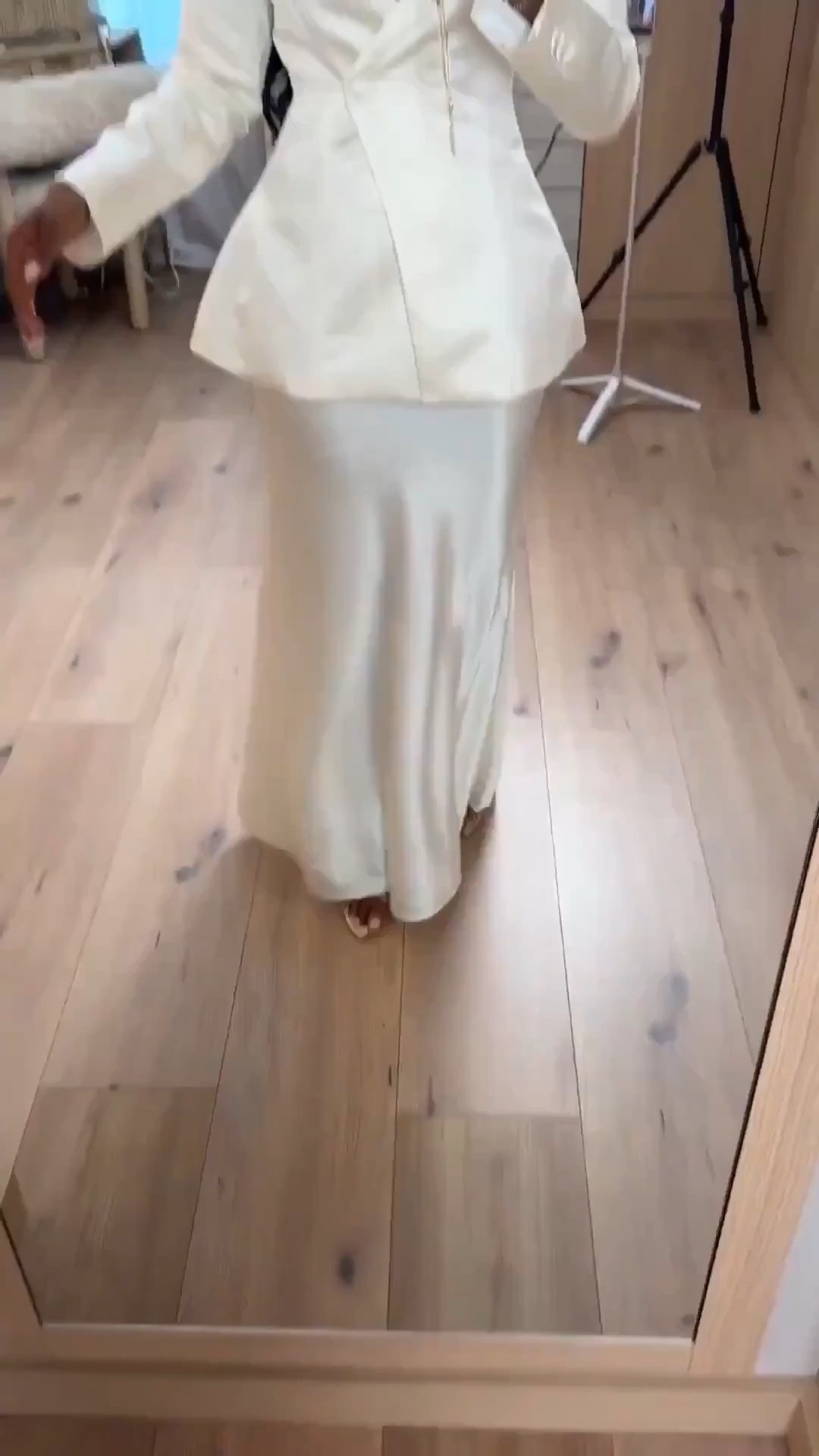 Scroll to shop! This satin full white look will stop them dead in their tracks. Beautiful satin set perfect for date nights, weddings and events or parties ✨

#LTKvlog #LTKootd