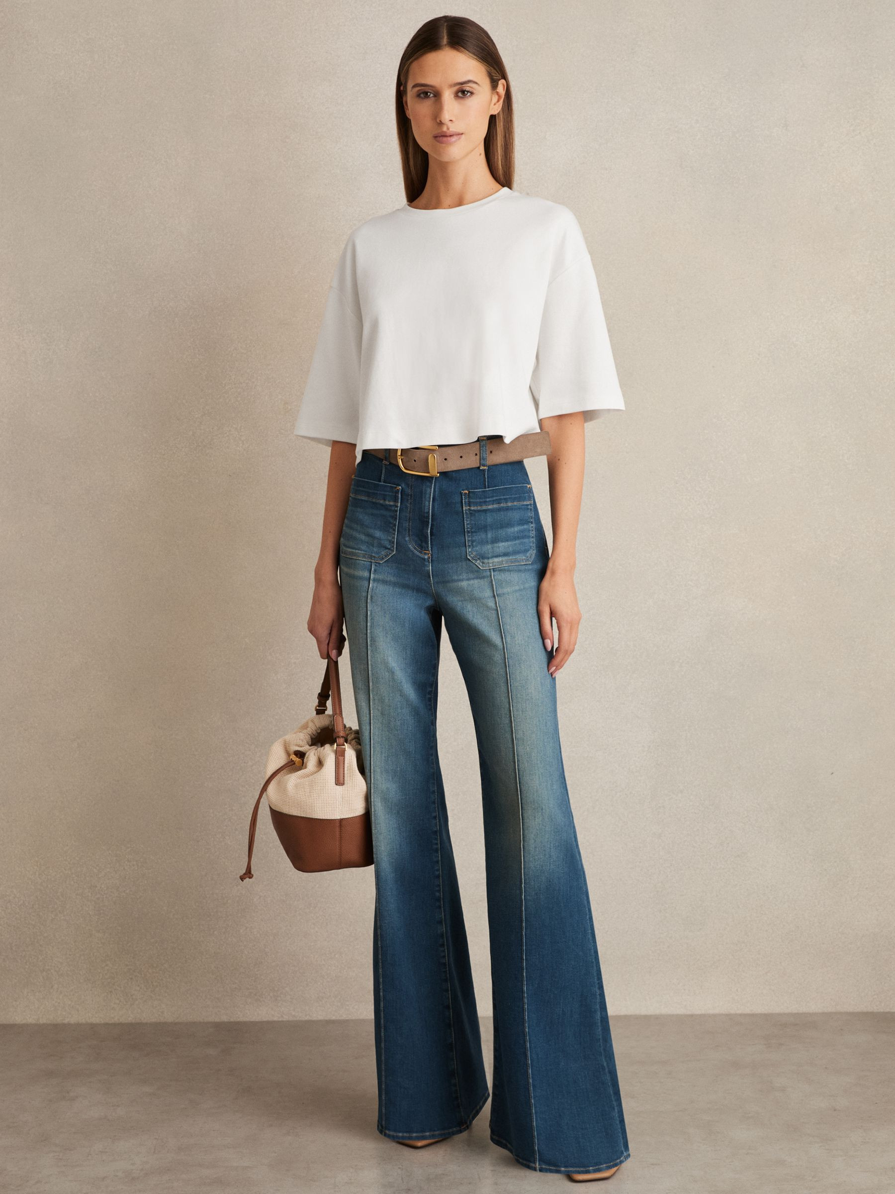 Reiss Stretch-Cotton Cropped T-Shirt in White - REISS | Reiss UK