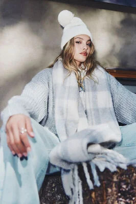 Fuzzy Plaid Scarf | Ardene