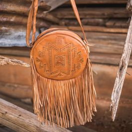 STS Wayfarer Round Crossbody Bag with Fringe | Rod's Western Palace/ Country Grace