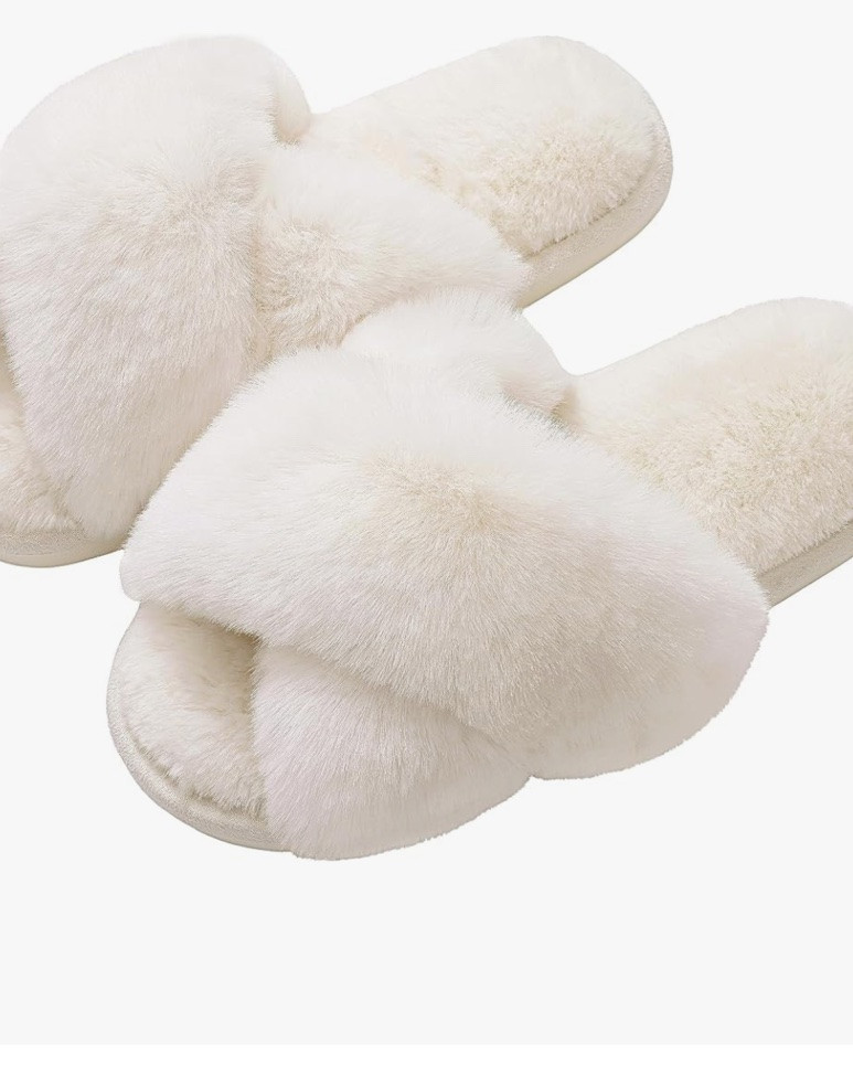 I love a pair of cute cozy slippers

#LTKootd #LTKmorningroutine #LTKgrwm