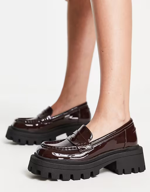 ASOS DESIGN - Mulled - Mocassins à semelle chunky - Chocolat verni | ASOS (Global)