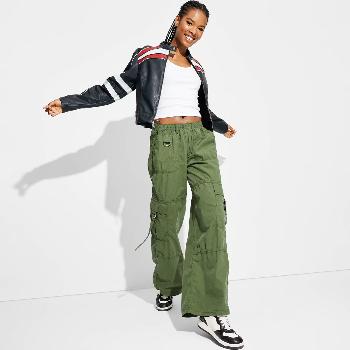 Women's Mid-Rise Wide Leg Cargo Pants - Wild Fable™ | Target