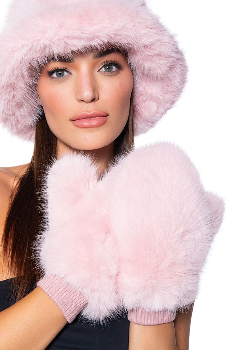 ALL ABOUT THE MONEY FUR MITTENS IN PINK | AKIRA