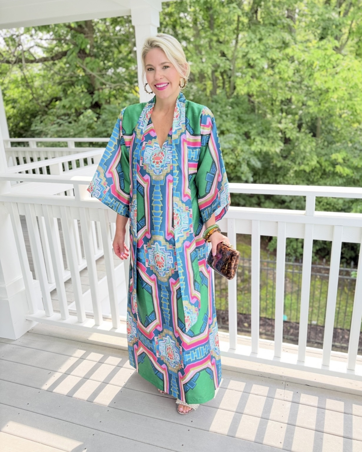 House of MBR 

Sizing reference 1 star ⭐️ 

All handmade in USA 🇺🇸. 15% off with POPOFCOLOR15