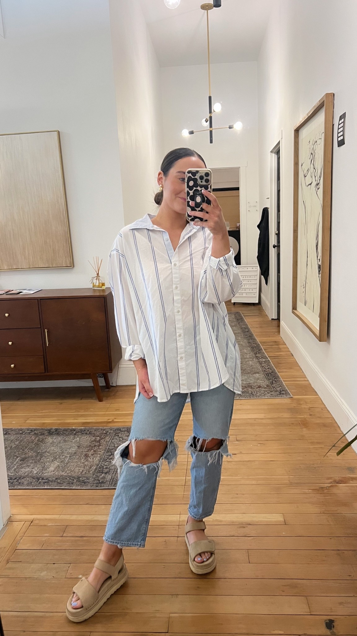 Button down is on sale for $20 🙌🏼

#LTKSaleAlert #LTKStyleTip #LTKSeasonal