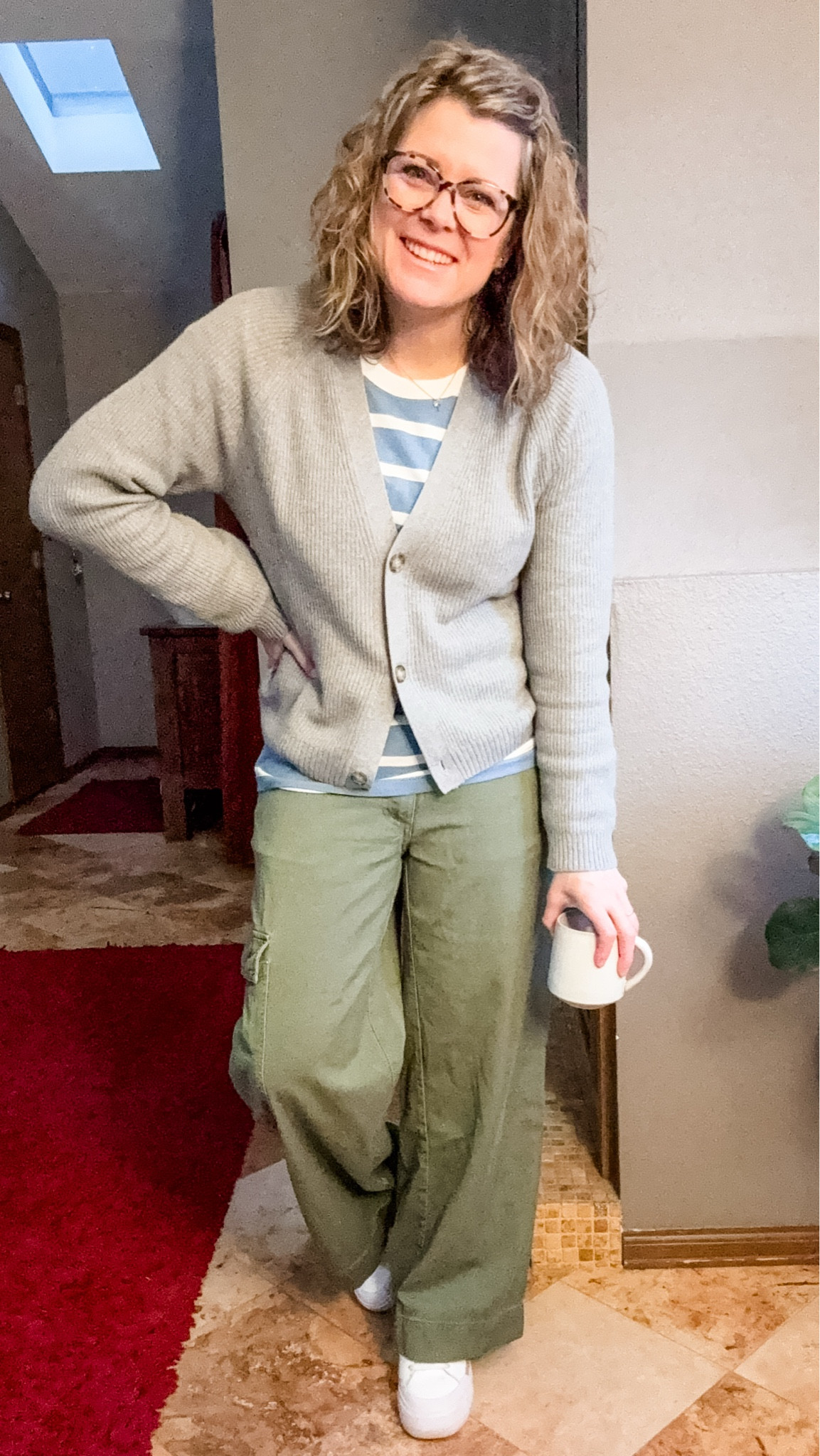 Teacher Style
J Crew Factory
Preppy Style
Winter style
Athleisuree

#LTKFindsUnder50 #LTKOver40 #LTKSeasonal