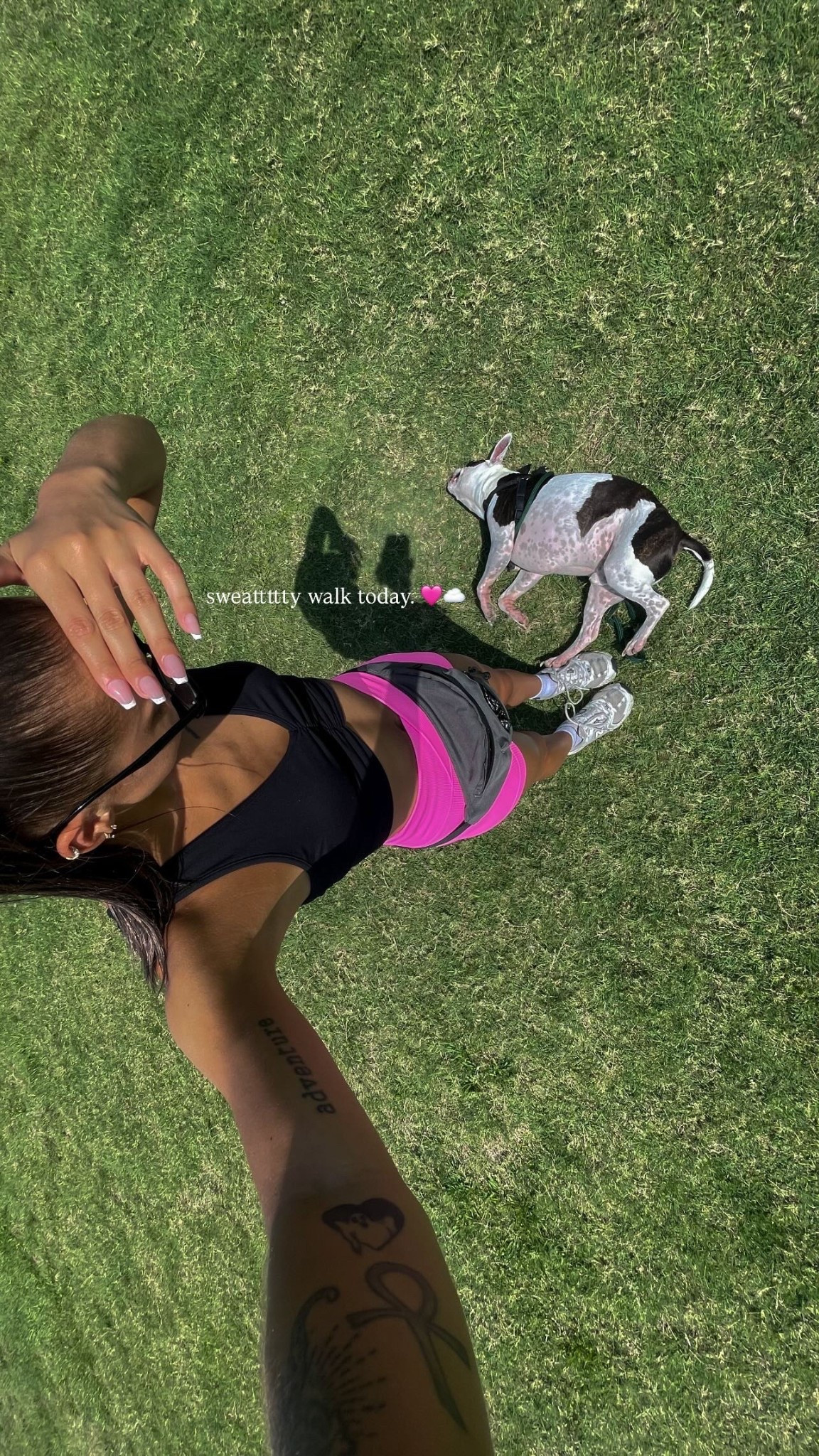 summer workout outfit 💓🎧 the shorts are sold out in this color but I linked the original style (comes in a pack of 3!) as well as a super similar pink pair! 💅🏽 also linking my nails & top/base coat :) 