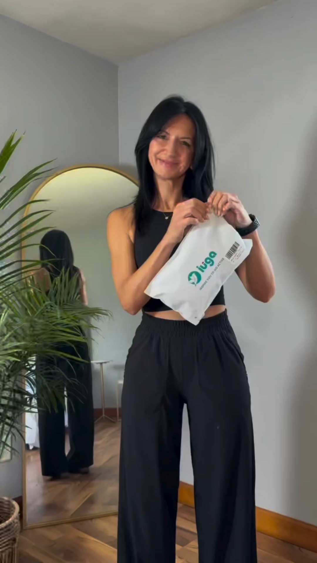 Supportive yet budget friendly activewear‼️ Find @iugayoga_us tights and high support sports bra on Amazon! 

Save an additional 10% with code IUGAYOGA10

Find this set on my Amazon storefront or comment SHOP and I’ll send you the link. 
#amazonfind #affordableleggings #iuga #iugayoga #iugaleggings