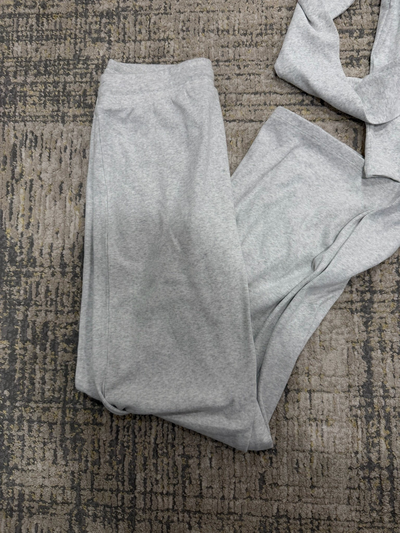Aritzia home stretch pants 

#LTKSeasonal #LTKFindsUnder50 #LTKootd