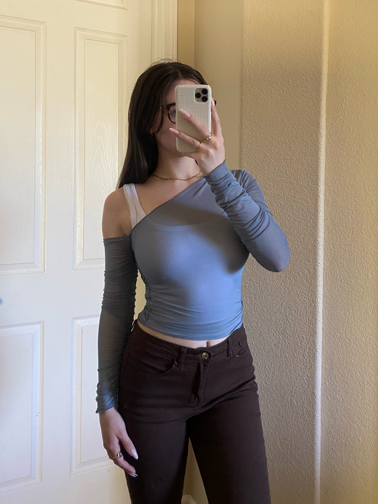 Cute sheer top from amazon!✨

As you can see from my photo it is more of a blue/gray color than the product photo!

#LTKFindsUnder50 #LTKFindsUnder100 #LTKStyleTip