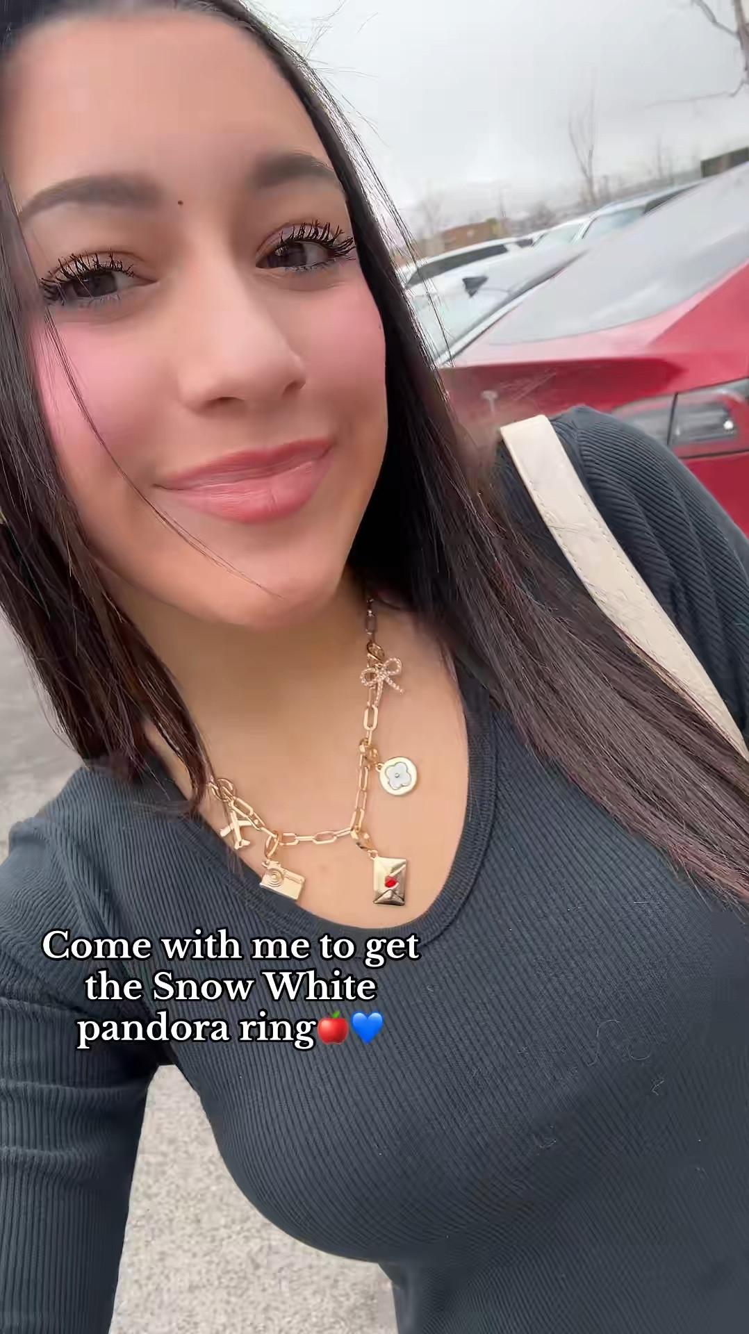 Come with me to get my first Snow White Ring 💍🎀🏰🍎
#disney #collection#snowwhite #disneyprincess #disneycollabs #pandora #jewerly 

#LTKSeasonal #LTKBeauty #LTKSaleAlert