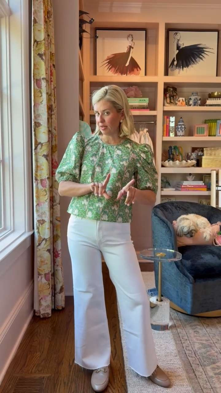 Shop my Avara favorites up to 50% off almost everything now through 5/25!! Avara is known for their statement tops that don’t break the bank & this one is just that! Pair it with jeans, shorts or a skirt and out the door you go! Top - small Jeans - 0 (size down they run big) Shoes 8 tts  

 #LTKootd #LTKSaleAlert