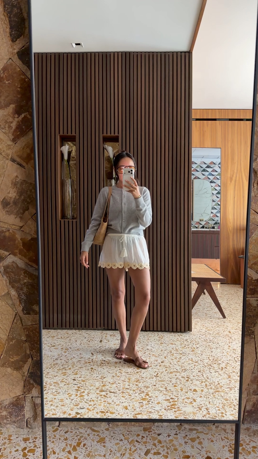 Use code LANI20 for 20% off my WHITE AND WARREN cardigan — lightweight and perfect for spring!

#LTKootd #LTKSeasonal