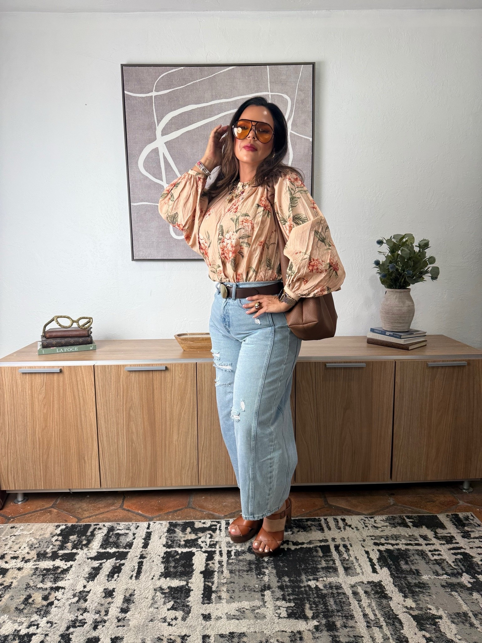 One of the trends this Spring is the floral print balloon sleeve top! This one from Scoop is beautiful and comes in another color option as well.  
Top Size: S *runs oversized
Pants Size: 10

#midsizefashion #walmartstyle #walmartfashion #springtrends

#LTKootd #LTKMidsize #LTKBeauty
