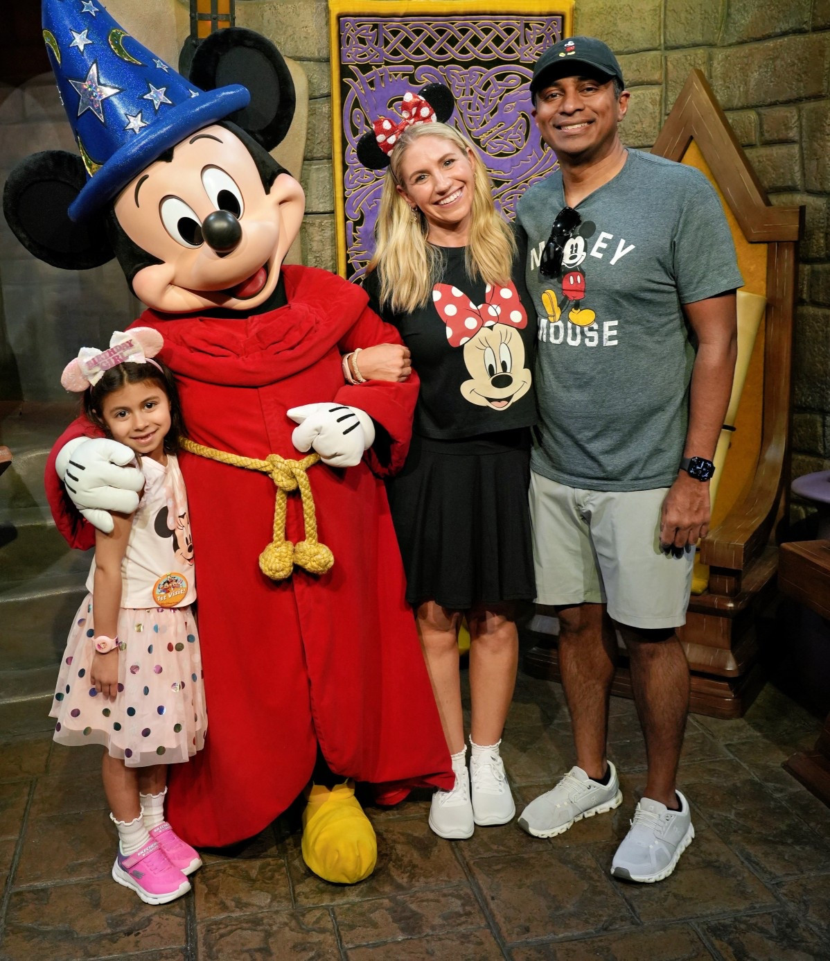Disney World outfits for the whole family - men, women and kids. Cute Disneyland or Disney World outfits. Minnie and Mickey Mouse looks for traveling! 

#LTKMens #LTKTravel #LTKKids