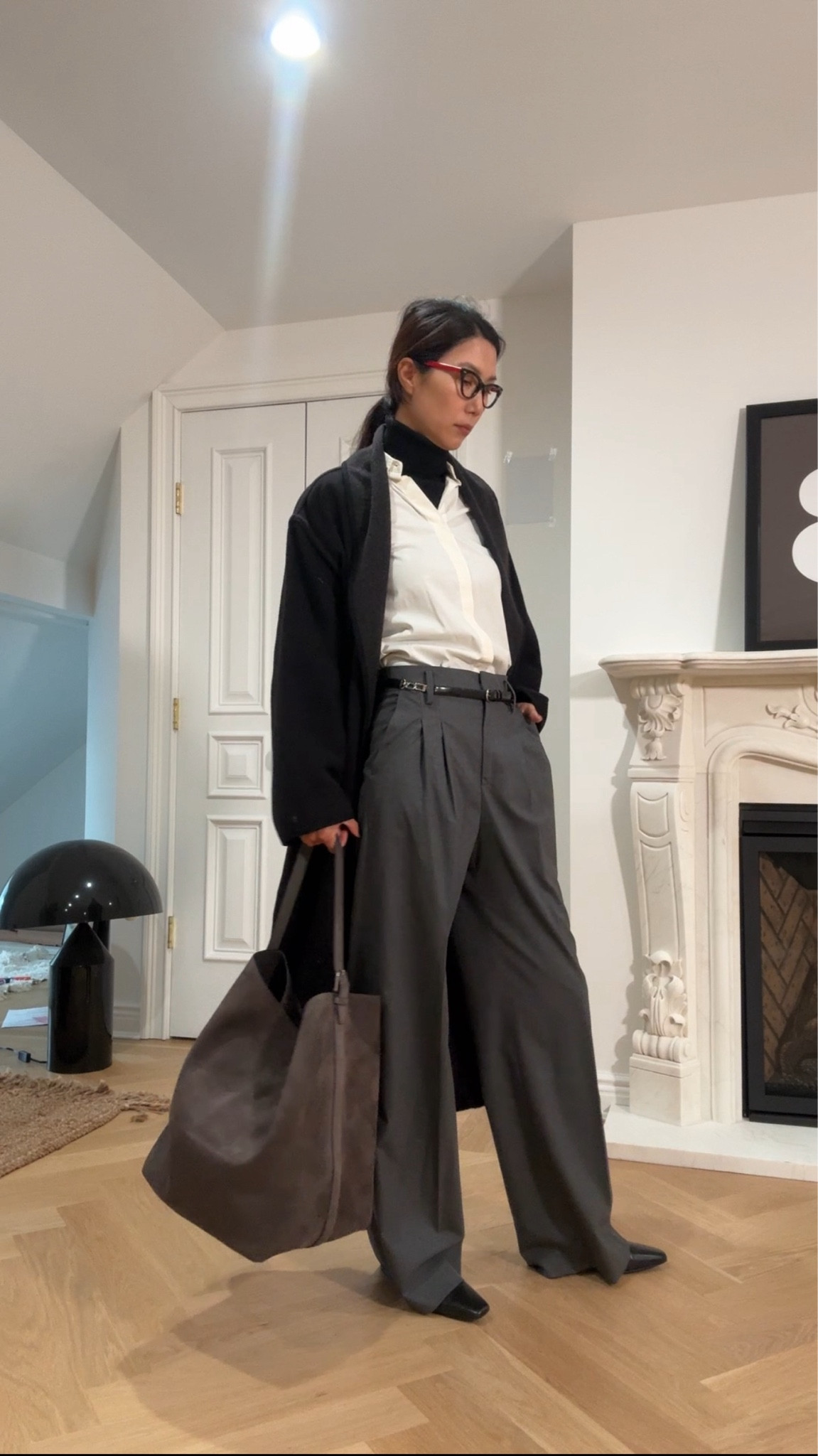 Chic office look

Considering young professionals, working moms, and those in the workforce, I picked comfortable and practical yet chic items 

A suede bag with a relaxed fit☑️
A sleek skinny belt with metal details☑️
Ankle boots with a moderate heel☑️

#LTKworkwear #LTKstyletip #LTKitbag