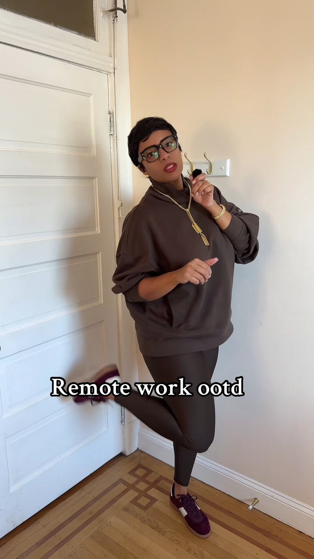 An easy, comfortable work from home outfit that you can still run out quickly in. 

#LTKootd #LTKdayinmylife