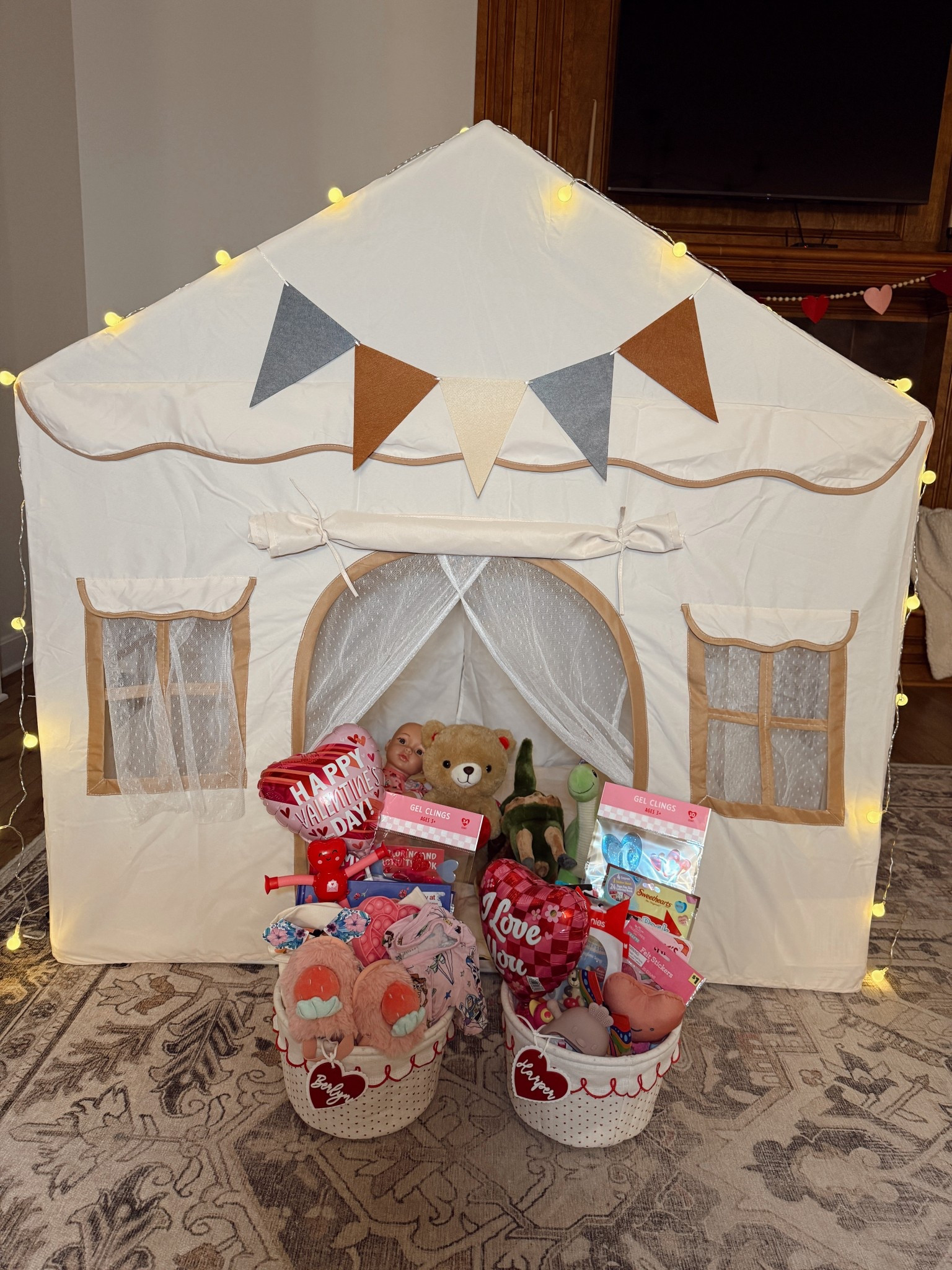 Toddler tent // toddler gift // modern and cute tent