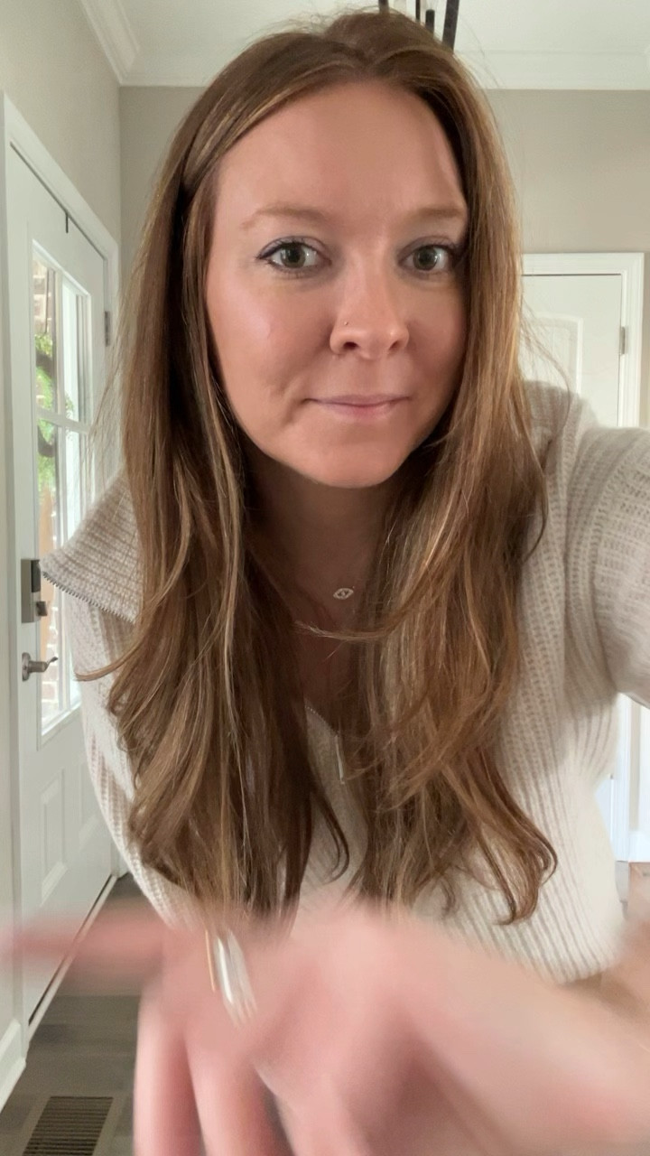 Quarter zip sweater - tts wearing a medium 
Green draw string trousers - tts wearing a medium 
Both come in other colors! 

#LTKWorkwear #LTKFindsUnder100 #LTKSaleAlert