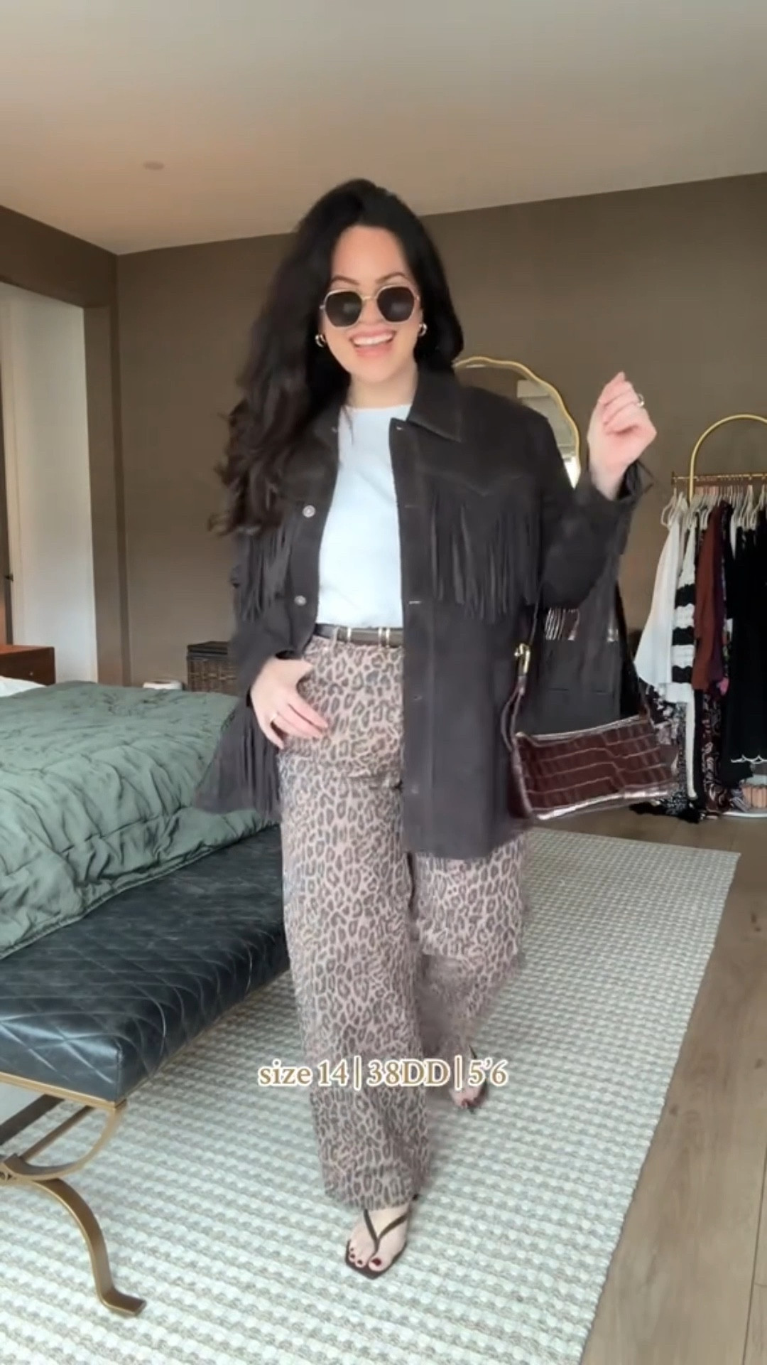 Day 18 of the 30 days of everyday outfits challenge!

This is your sign to actually wear those favorite pieces in your closet. This suede fringe jacket is an investment piece that brings me so much joy, I don’t need a special occasion to wear it. Life is the special occasion, bestie. 🫶🏻


#LTKStyleTip #LTKSeasonal #LTKMidsize