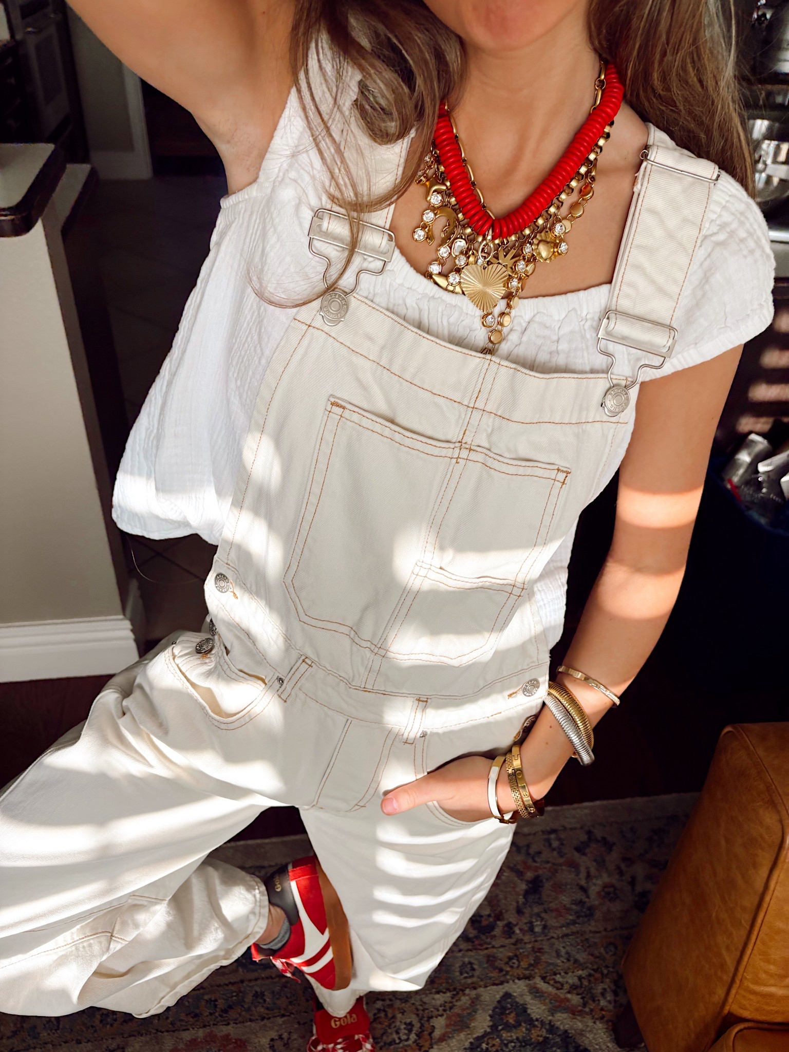 Barrel overalls from Vestique! 
I’m 5’2 wearing an XS!
