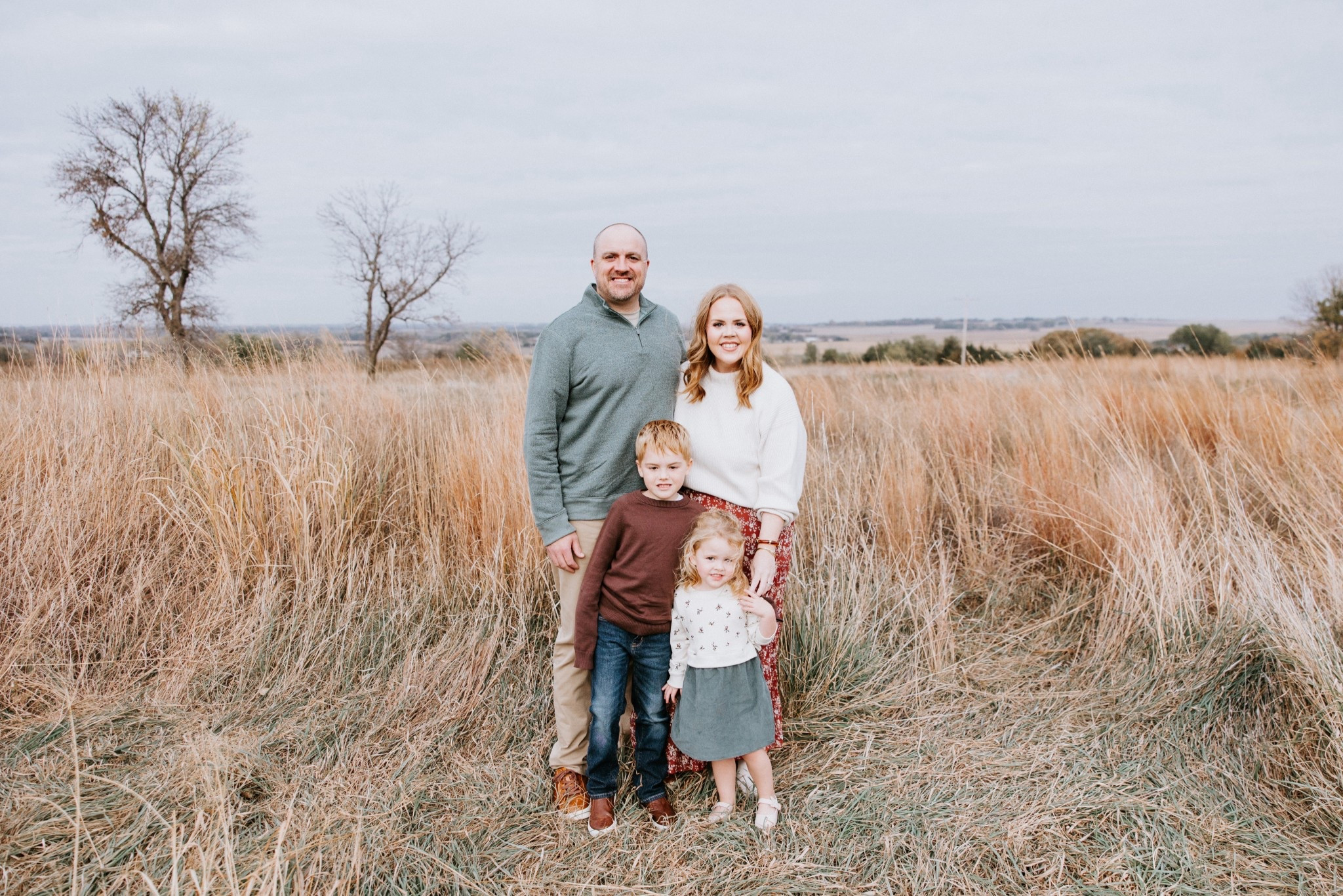 Fall family photo outfits!

Mom: L top, M skirt
Dad: XL top, 34x34 pant
Maddox: S sweater, 6 jeans
Vayda: 3T dress

#LTKMens #LTKFamily #LTKKids