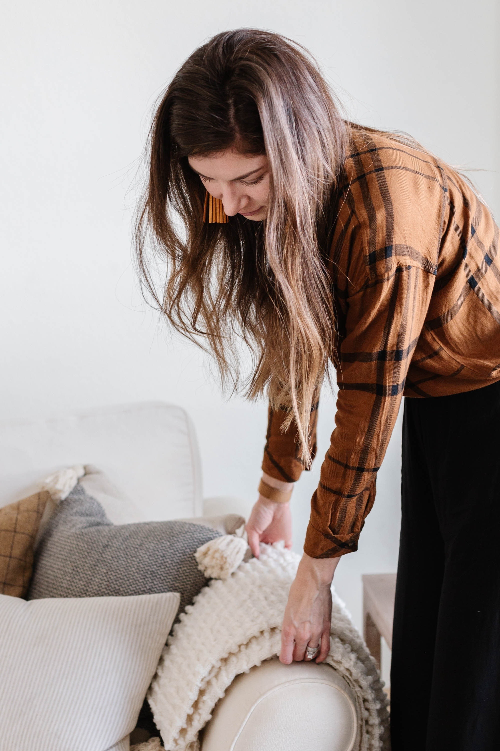 The secret sauce in every design? The finishing touches. ✨ 

Curtains, pillows, lamps, throws, art, and accessories—the details that turn a room from good to great. I pulled together a collection of my favorite final layers so you can add that polished, designer look at home.

#PeggyHaddadInteriors #LayeredLiving #LTKHome #InteriorDesignTips
 

 #LTKHome #LTKFindsUnder50 #LTKFindsUnder100