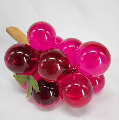 VTG MID CENTURY MODERN LUCITE ACRYLIC GRAPES large CLUSTER MAGENTA PINK | eBay US