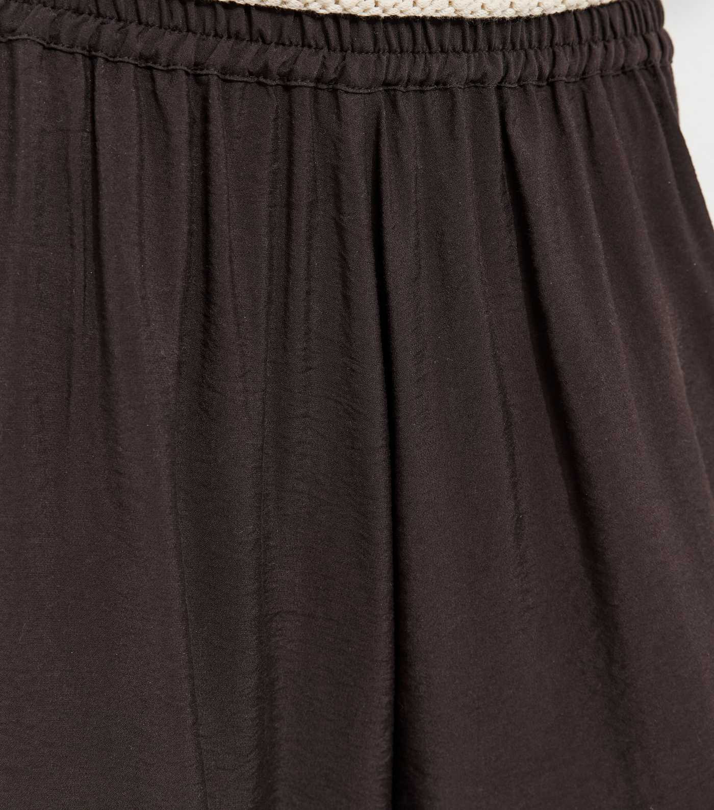 Dark Brown Cuffed Leg Trousers | New Look | New Look (UK)