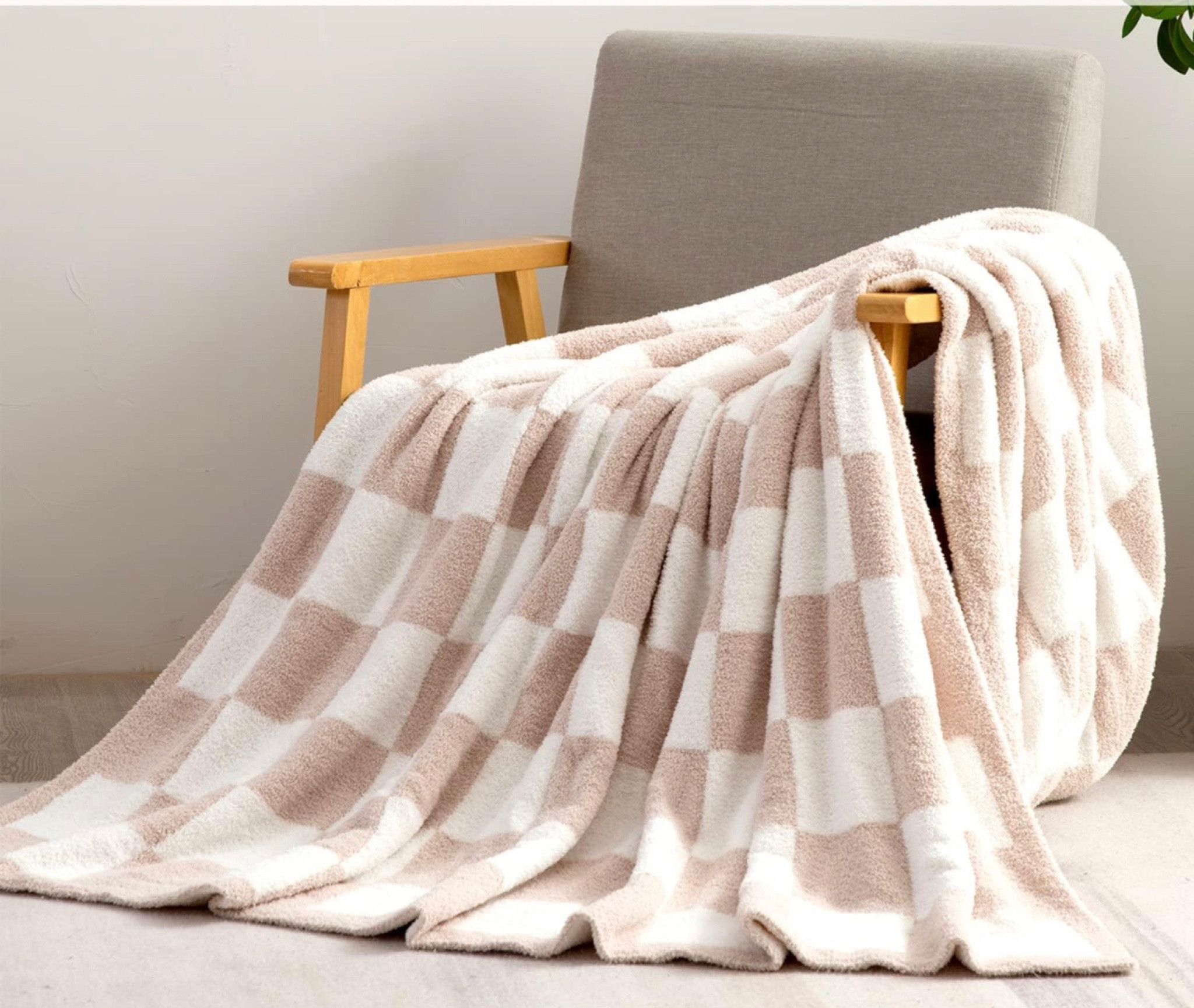 Fall Sherpa blanket. Fall checkered blankest. Amazon find. Cozy fall vibes. 

#LTKGiftGuide #LTKSeasonal #LTKhome