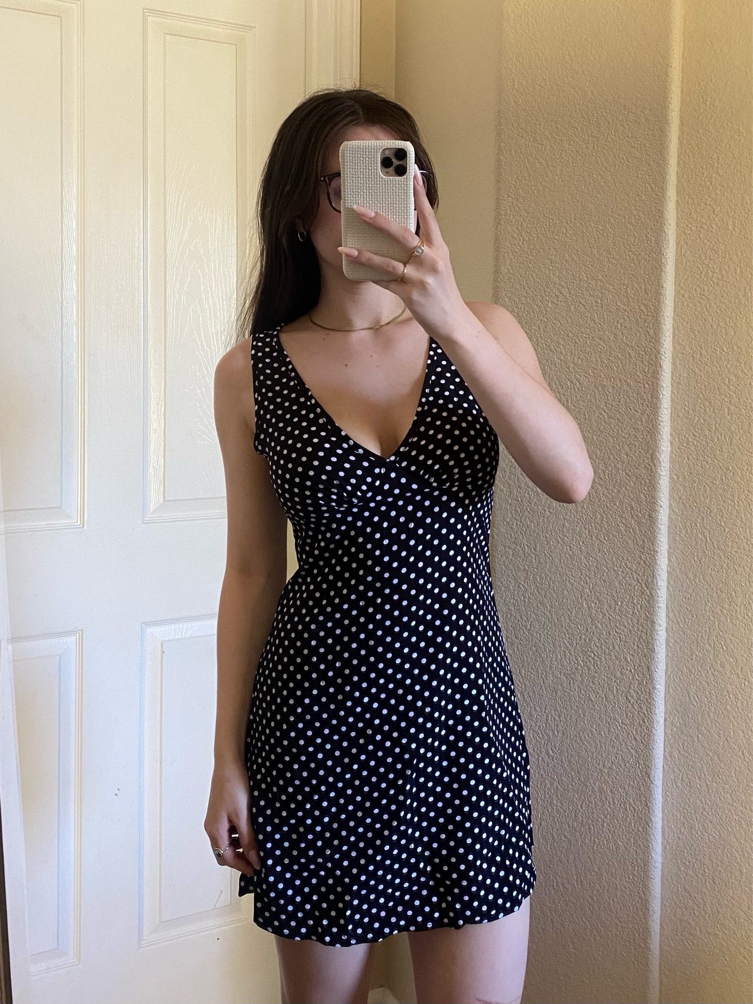 Pretty polka dot dress from amazon!🤍

Amazon dresses / amazon mini dresses / polka dot dress / mini dress / Neutral fashion / neutral outfit /  Clean girl aesthetic / clean girl outfit / Pinterest aesthetic / Pinterest outfit / that girl outfit / that girl aesthetic / vanilla girl / Amazon Womens Clothes / Amazon Finds Clothes / Amazon Clothing / Amazon Must Haves / Amazon Basics / amazon basic tops / Amazon Fashion / Amazon Fashion Finds / Amazon Favorites / Amazon Style / Amazon Clothes / amazon fashion finds


#LTKFindsUnder100 #LTKSeasonal #LTKFindsUnder50
