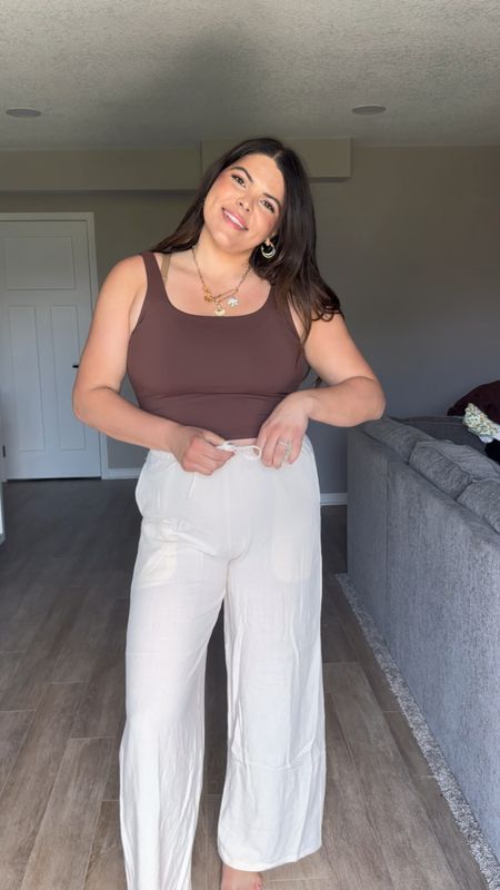 Anybody else think they are better than the person they were yesterday because they’re wearing linen pants instead of leggings when the linen pants are more comfortable than the leggings?

Feel free to copy these outfits! If you want details on anything type “shop” and I’ll get you info asap ❤️

if you are midsize or a mom on the go looking for comfortable yet cute outfits, you’re in the right place ✨🤍

#Midsize #AmazonFashion #LinenPants #momOutfit #summerOutfit #OoTD#OutfitInspiration 

#LTKMidsize #LTKStyleTip #LTKFindsUnder50