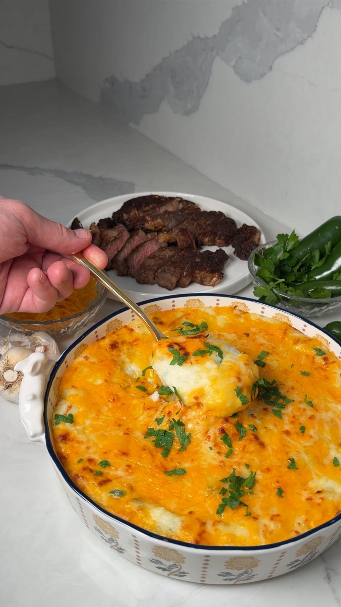 CUTESY BAKING DISH

#LTKHome #LTKSeasonal #LTKmomlife