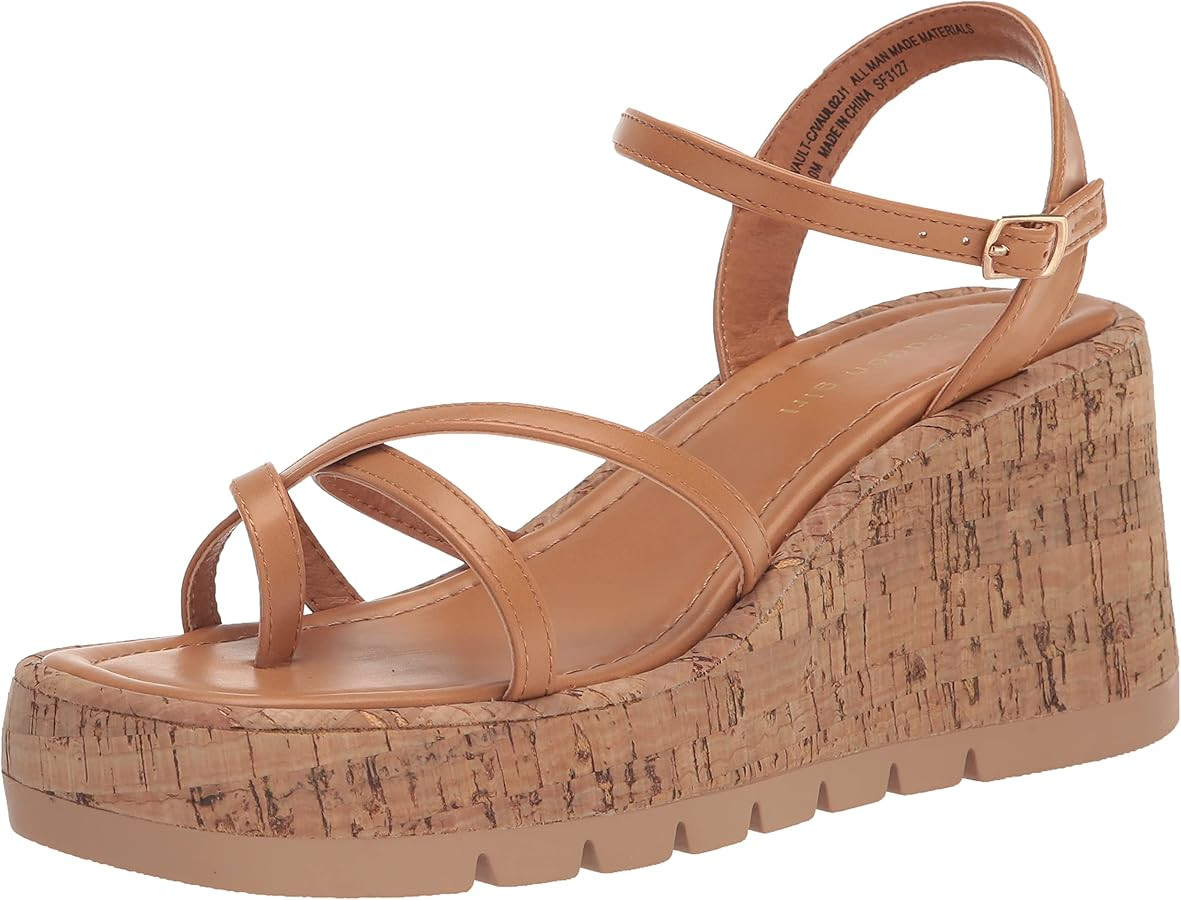 Madden Girl Women's Vaultt Wedge Sandal | Amazon (US)