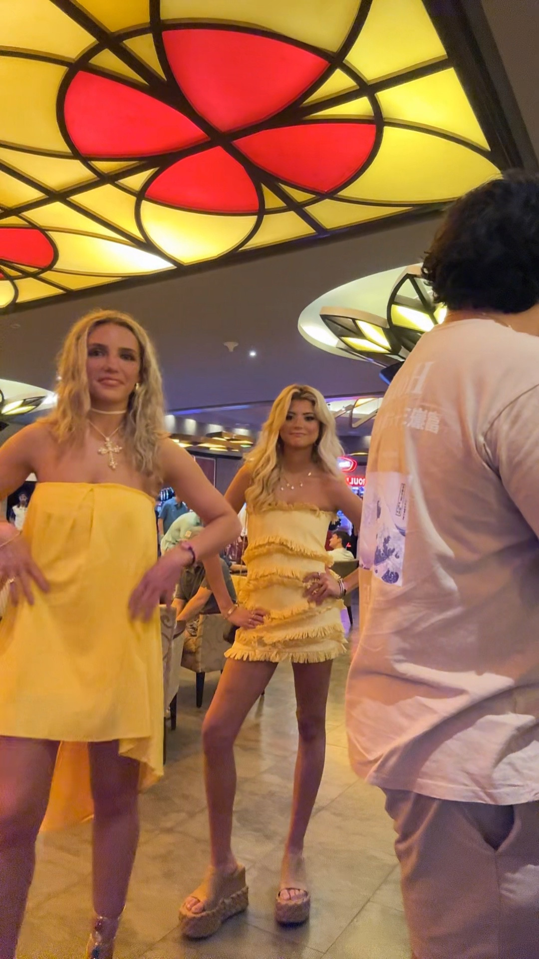 Yellow like the sun

#LTKSeasonal #LTKbeauty #LTKSpringSale