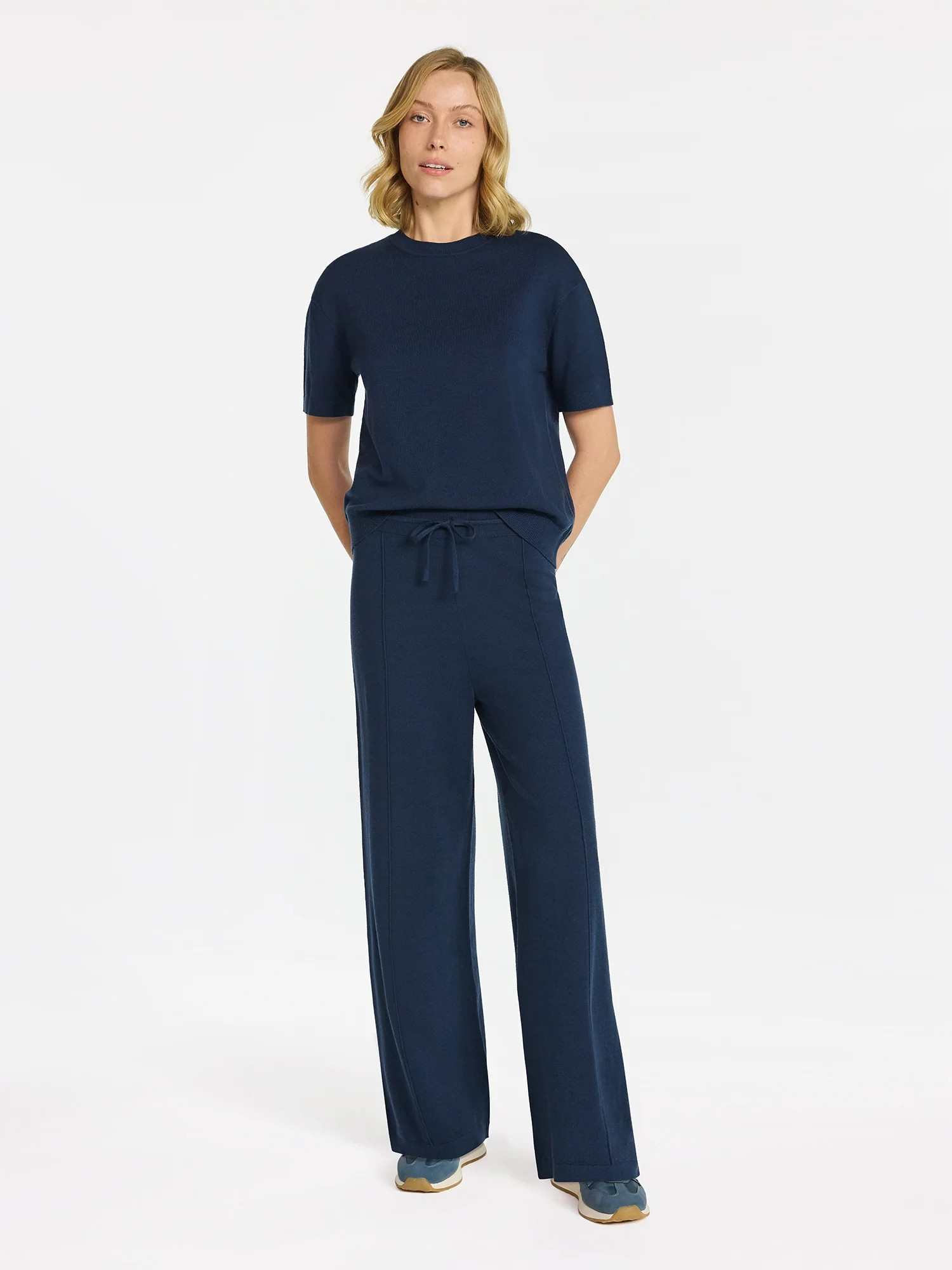 Time and Tru Women's Jersey Short Sleeve Top and Sweater Pants Set, 2-Piece, Sizes XS-3XL | Walmart (US)