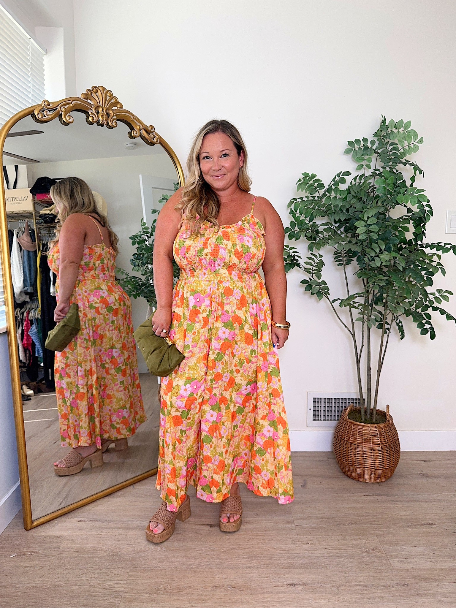 This dress is even prettier in person 🌸 

Love the colors for summer!

Wearing a size large💛




Summer outfits, summer dresses, vacation outfits beach, travel outfits, date night outfits, shelli enright, stylenright

#LTKSeasonal #LTKootd